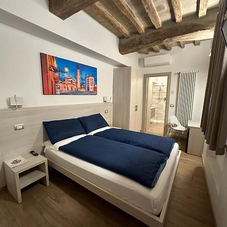 Residenza Pezzani Hotell Parma Eksteriør bilde