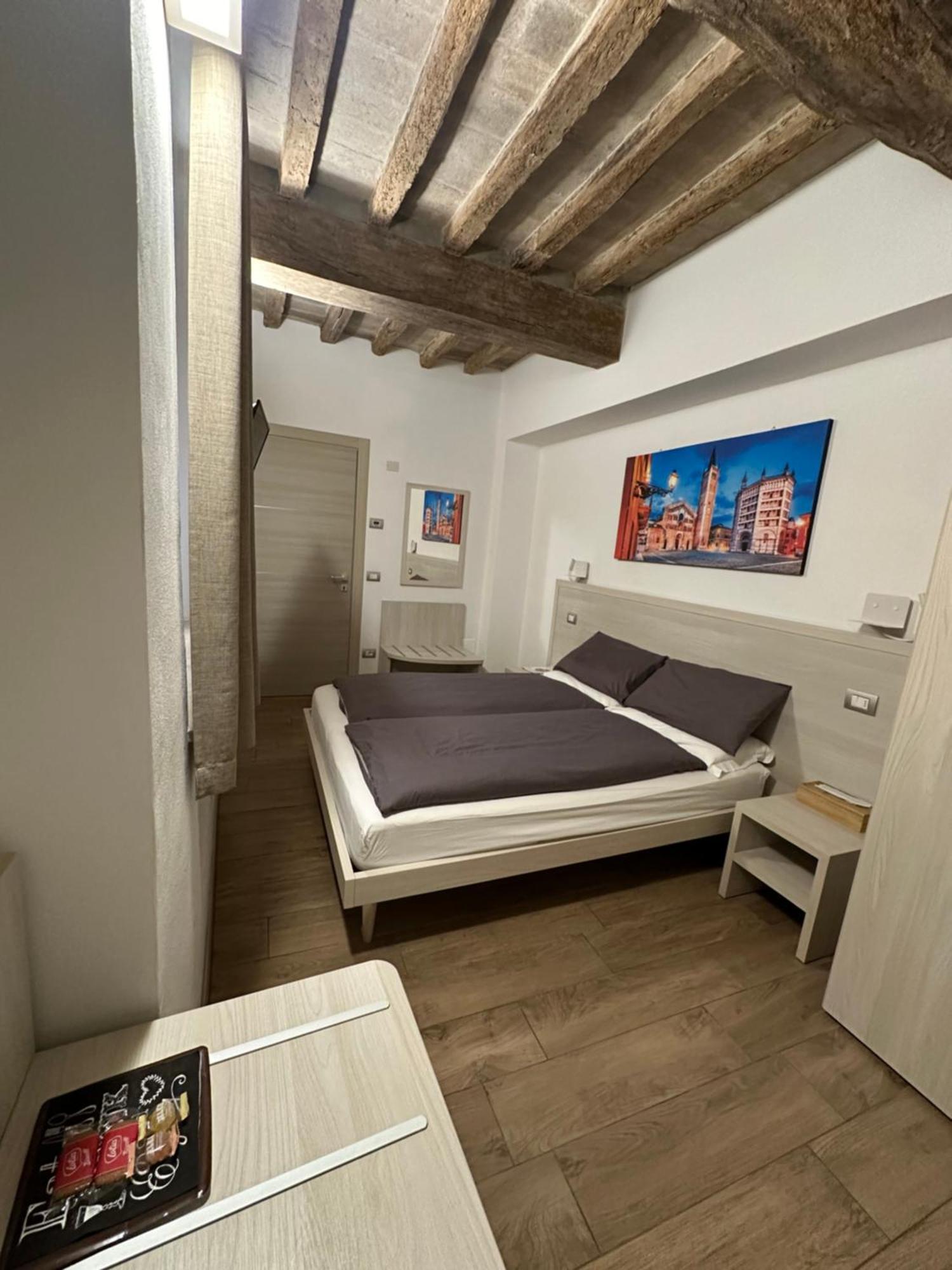 Residenza Pezzani Hotell Parma Eksteriør bilde